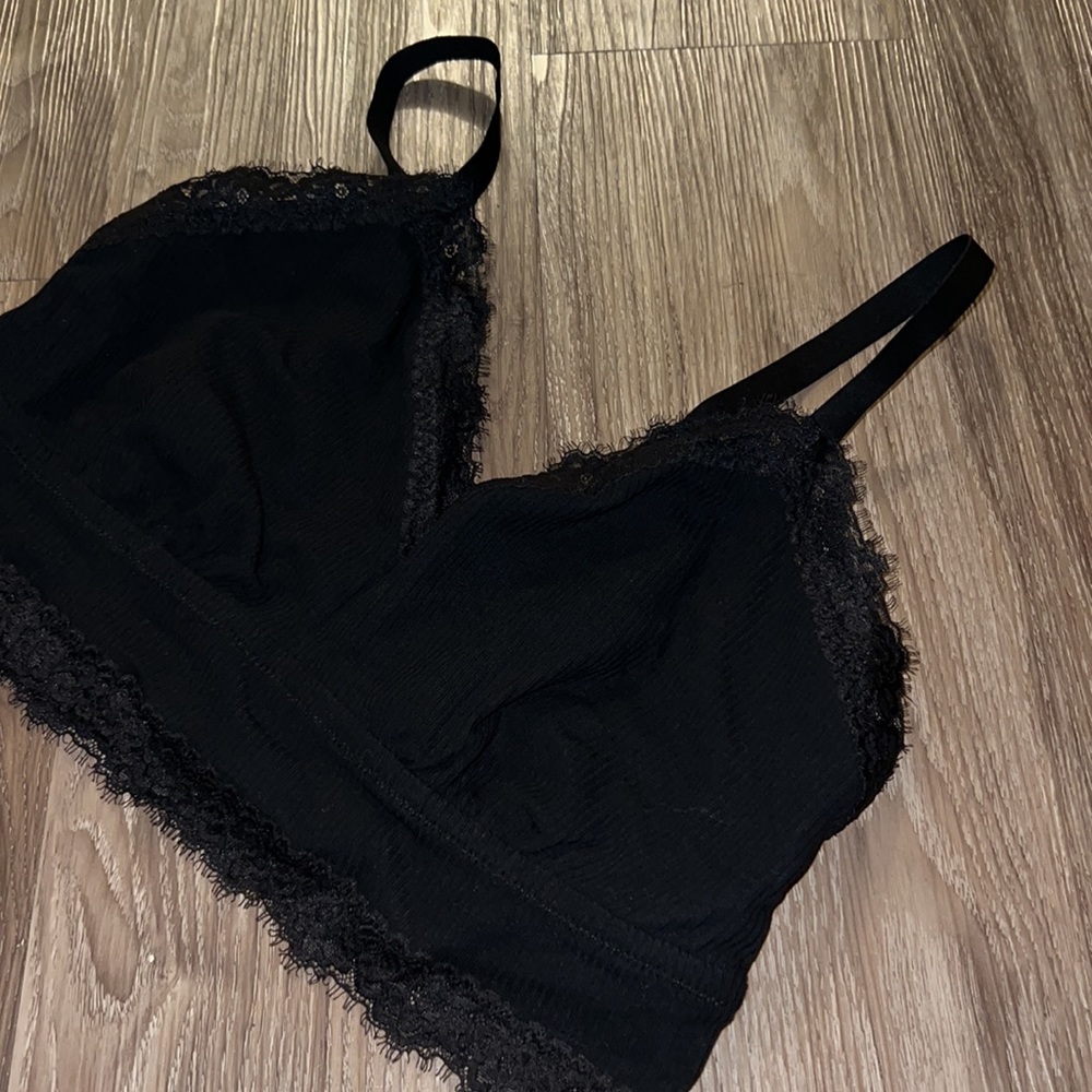 Aerie black lace trim bralette - Picture 3 of 6
